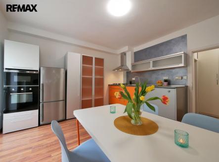 Pronájem bytu, 2+1, 96 m²