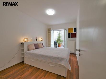 Pronájem bytu, 2+1, 96 m²