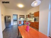 Pronájem bytu, 3+1, 96 m²