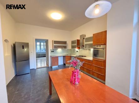 Pronájem bytu, 3+1, 96 m²