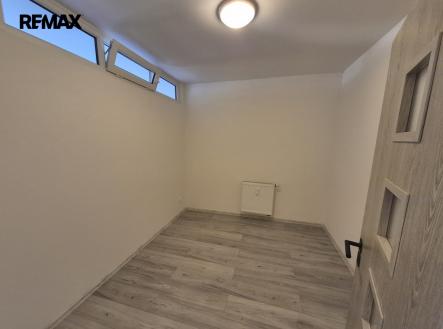 Pronájem bytu, 3+kk, 51 m²