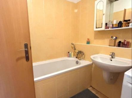 Pronájem bytu, 2+kk, 48 m²