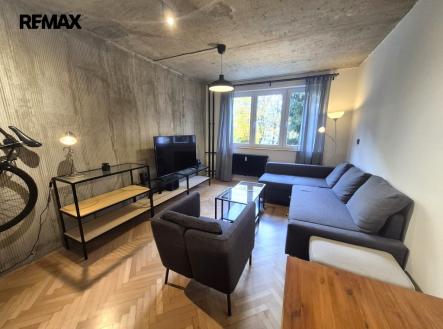 Pronájem bytu, 3+kk, 77 m²