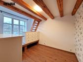 Pronájem bytu, 1+kk, 38 m²