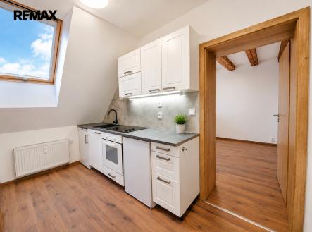 Pronájem bytu, 1+1, 38 m²