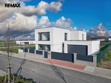 Prodej domu/vily, 298 m²