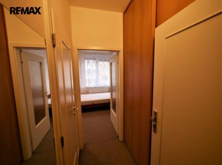 Pronájem bytu, 1+kk, 26 m²