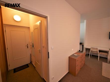 Pronájem bytu, 1+kk, 26 m²
