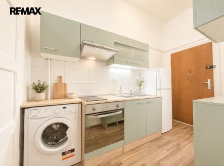 Pronájem bytu, 2+kk, 42 m²