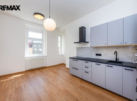 Pronájem bytu, 2+kk, 44 m²