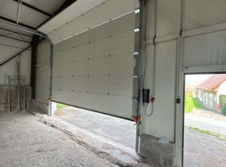 Pronájem skladovací prostor, 12 416 m²