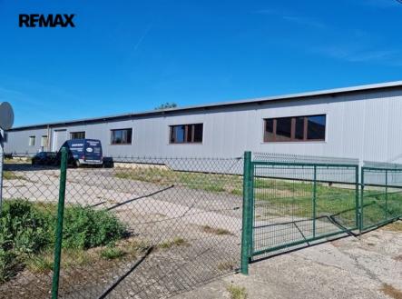 Pronájem skladovací prostor, 12 416 m²