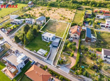 Prodej - pozemek pro bydlení, 1 252 m²