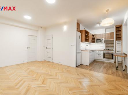 Pronájem bytu, 2+kk, 51 m²