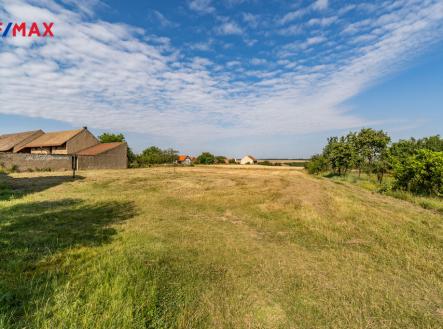 Prodej pozemku pro bydlení, 1 499 m²