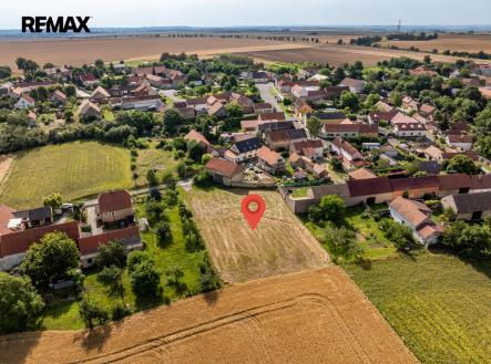 Prodej pozemku pro bydlení, 1 499 m²