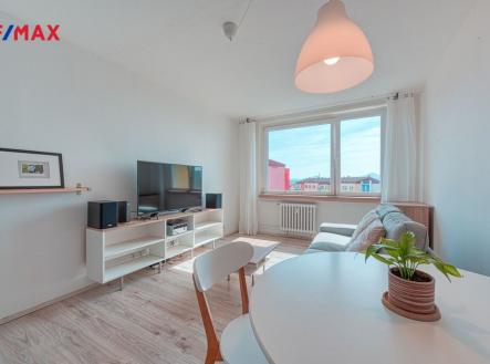 Pronájem bytu, 2+kk, 40 m²