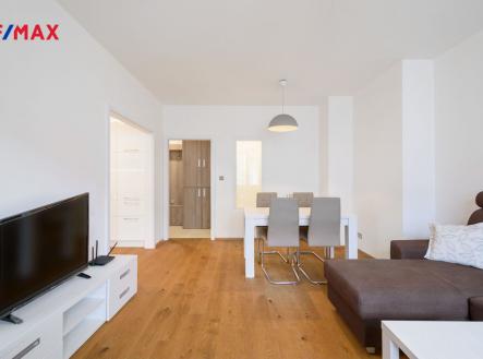 Pronájem bytu, 2+kk, 44 m²