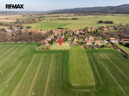 Prodej pozemku pro bydlení, 18 142 m²