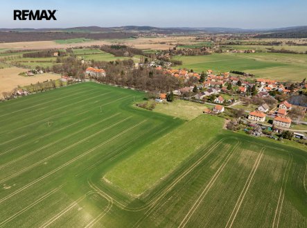 Prodej pozemku pro bydlení, 18 142 m²