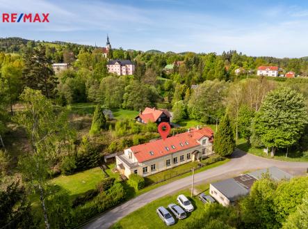 Prodej hotel, 421 m²