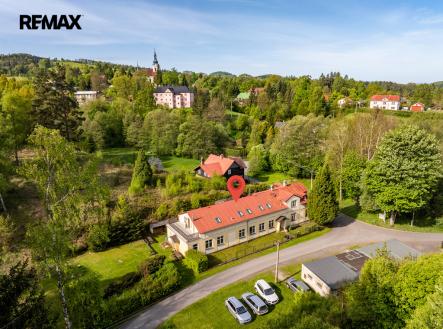 Prodej hotel, 421 m²