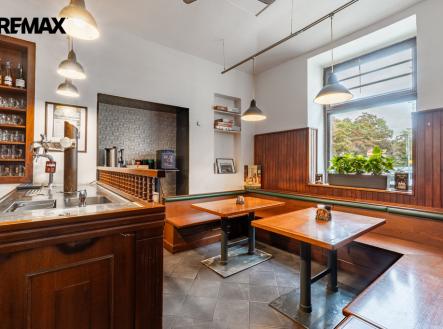 Pronájem restaurace, 254 m²