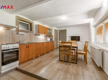 Prodej hotel, 361 m²