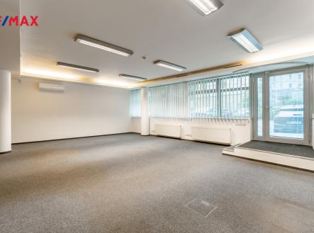 Pronájem kanceláře, 103 m²