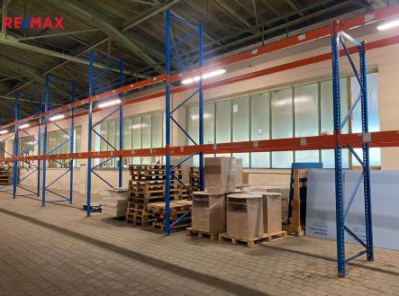 Pronájem skladovací prostor, 100 m²