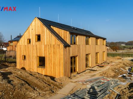 Prodej bytu, 3+kk, 67 m²