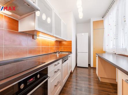 Pronájem bytu, 3+1, 71 m²