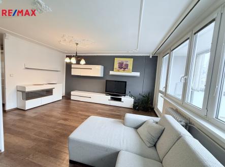 Pronájem bytu, 3+1, 96 m²