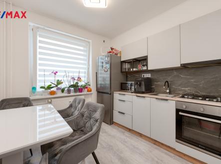 Prodej bytu, 3+1, 77 m²