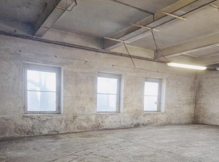 Pronájem výrobní prostory, 250 m²