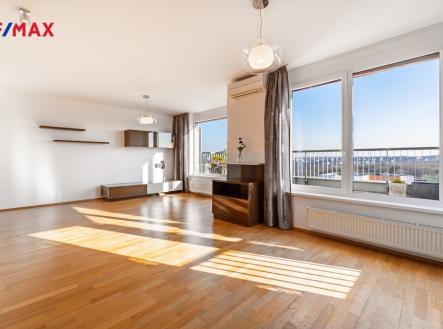 Pronájem bytu, 4+kk, 211 m²