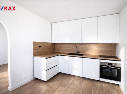 Pronájem bytu, 3+1, 71 m²