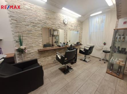 Pronájem obchodní prostor, 52 m²