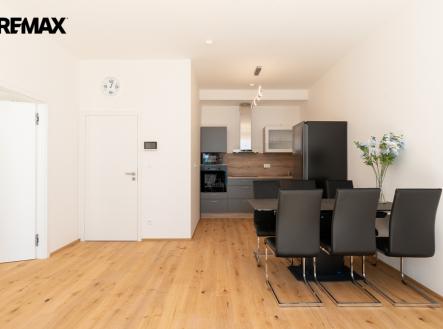 Pronájem bytu, 2+kk, 52 m²