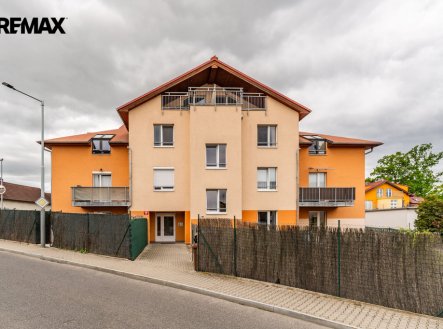 Prodej bytu 3kk, 91m2  s garážovým stáním