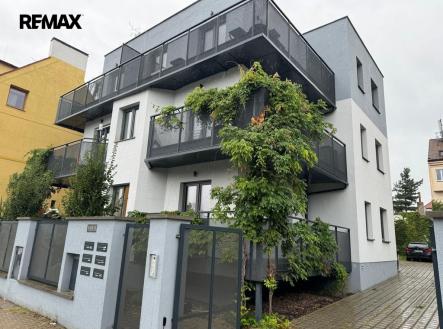 Pronájem bytu, 2+kk, 46 m²