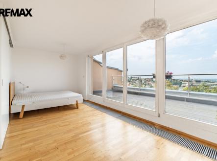 Pronájem bytu, 4+kk, 120 m²