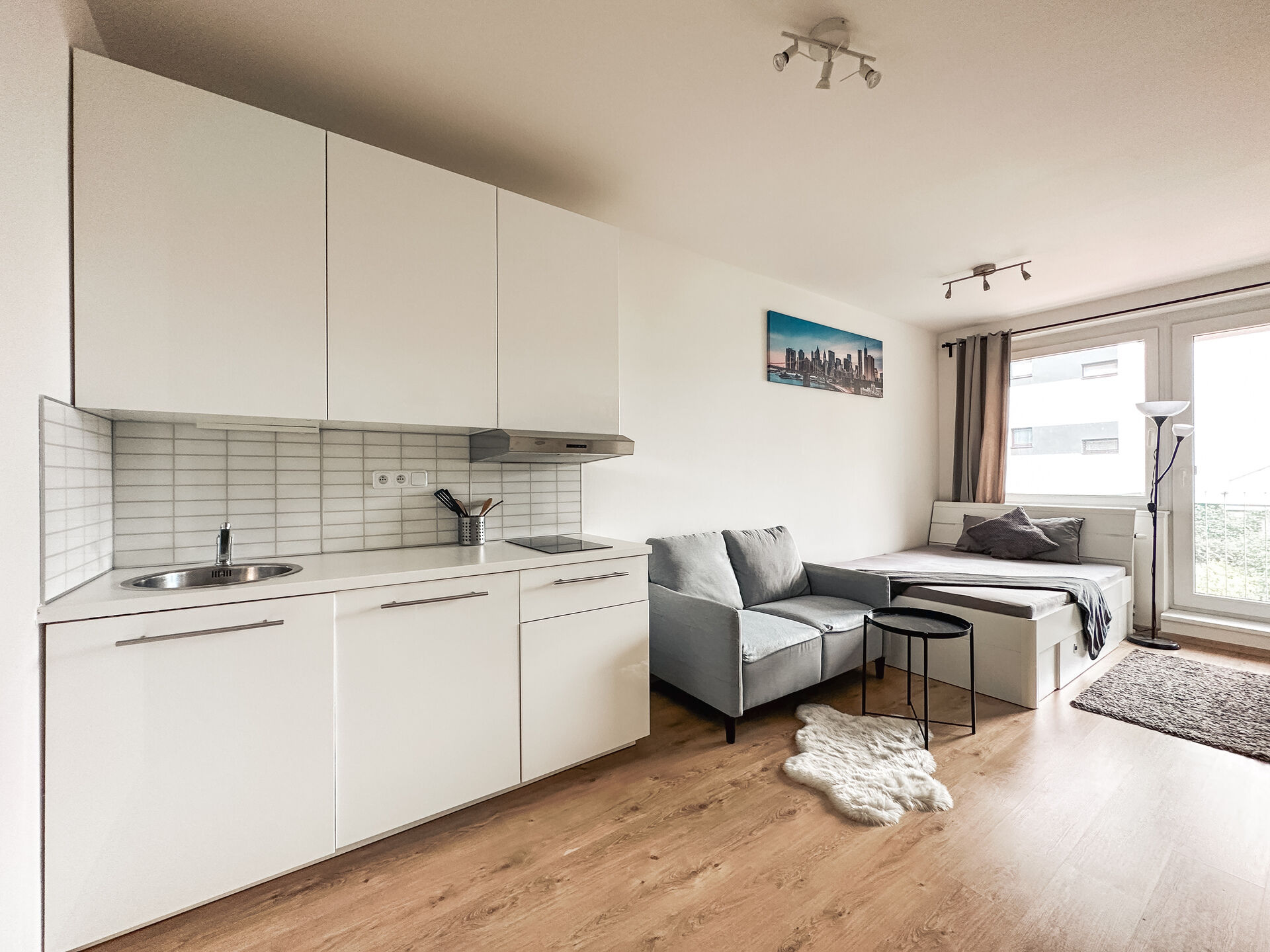 Pronájem bytu 1kk/B, 30 m², ul. Zakšínská, Praha-Střížkov