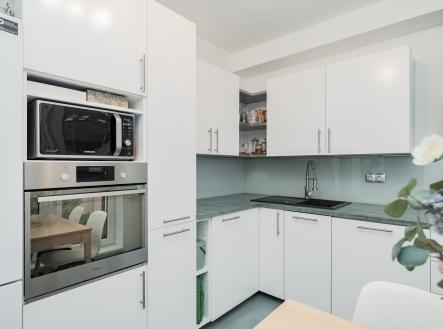 Prodej bytu, 4+1, 91 m²