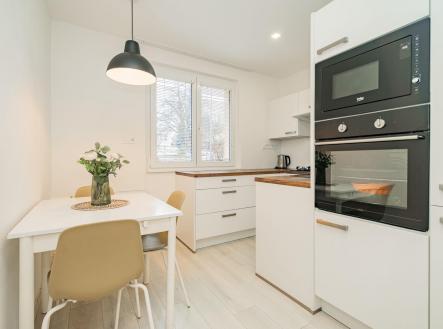 Pronájem bytu, 3+1, 70 m²