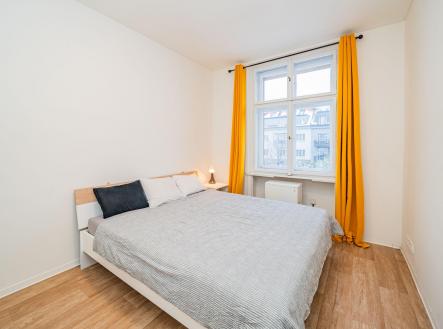 Pronájem bytu, 2+kk, 44 m²