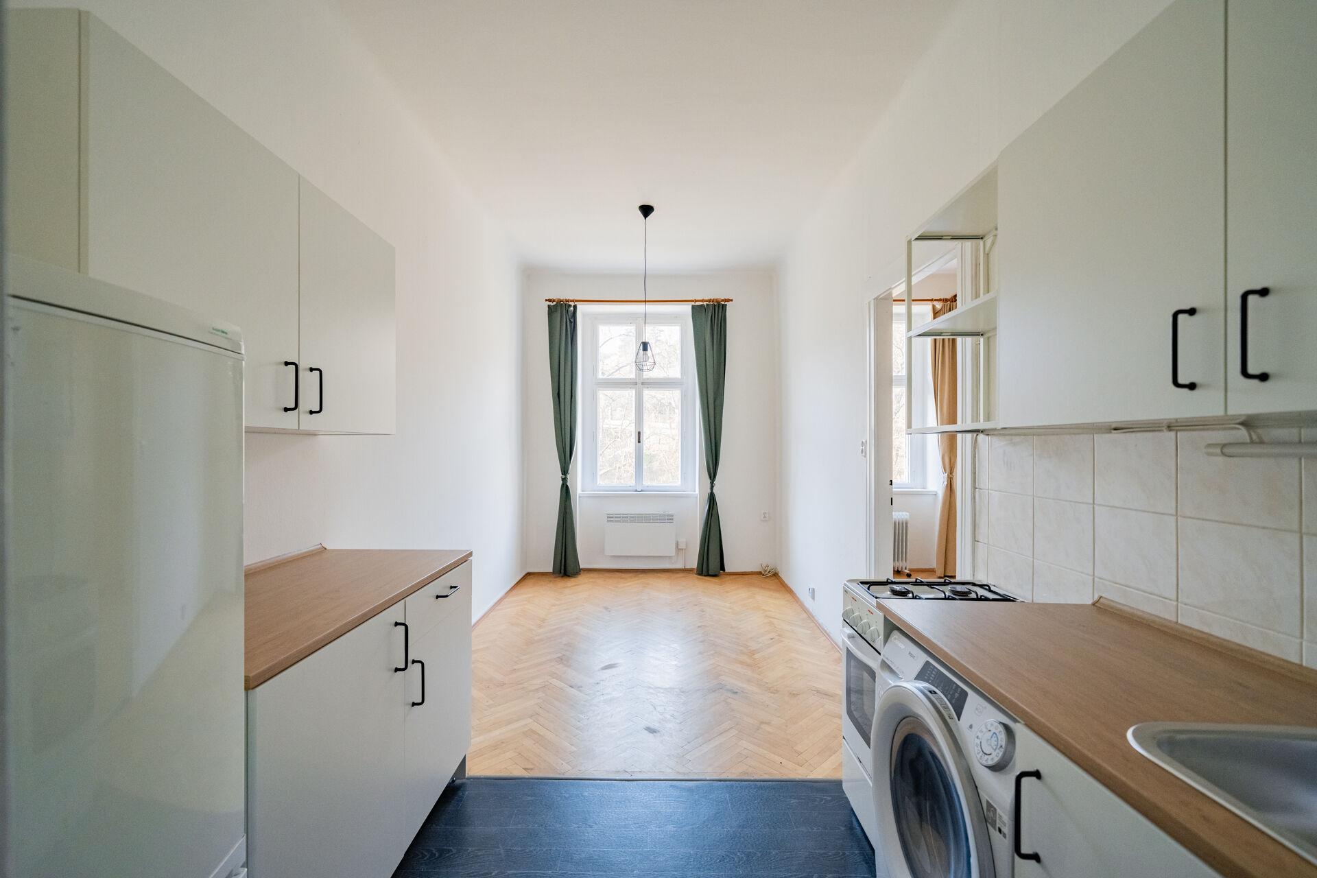 Pronájem bytu 2kk, 39 m2, ul. Holečkova, Praha-Smíchov