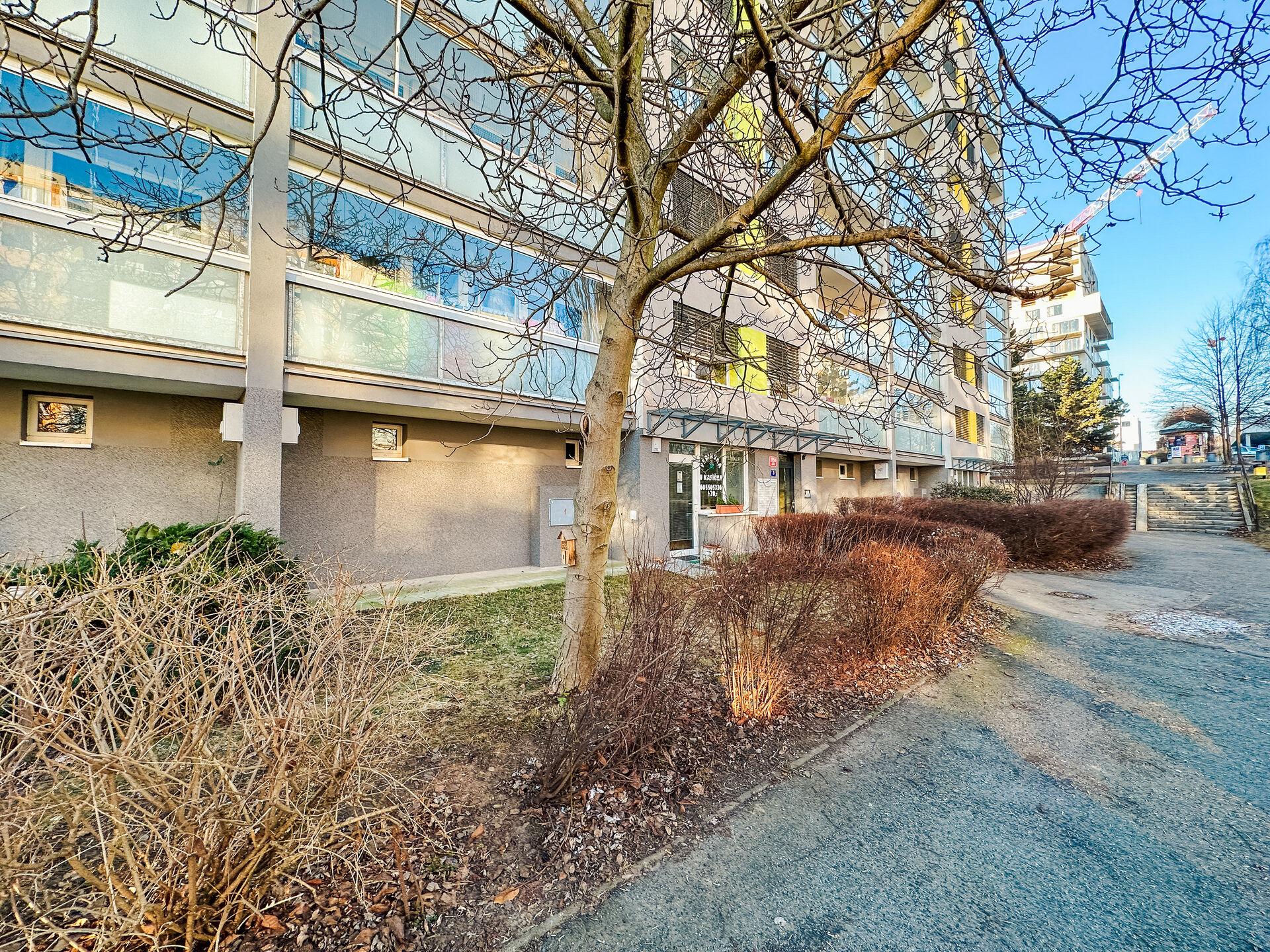 Pronájem bytu 2kk, 43 m2, ul. Kálikova, Praha-Stodůlky