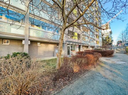 Pronájem bytu, 2+kk, 43 m²