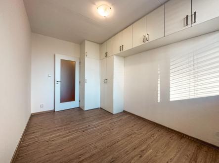 Pronájem bytu, 2+kk, 43 m²
